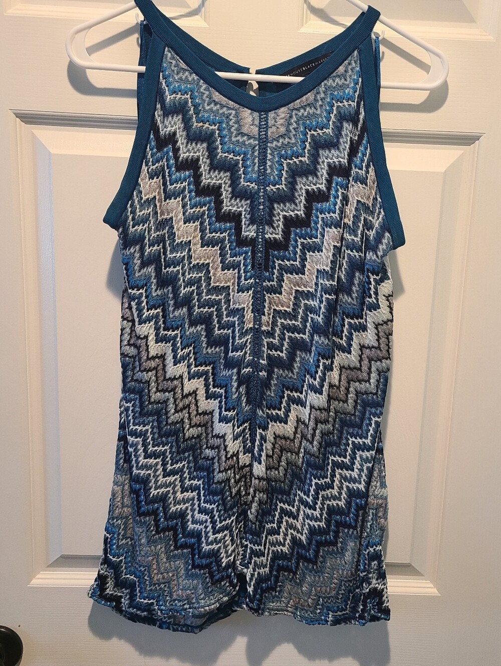 WHBM high-neck cutaway shoulder knit tank